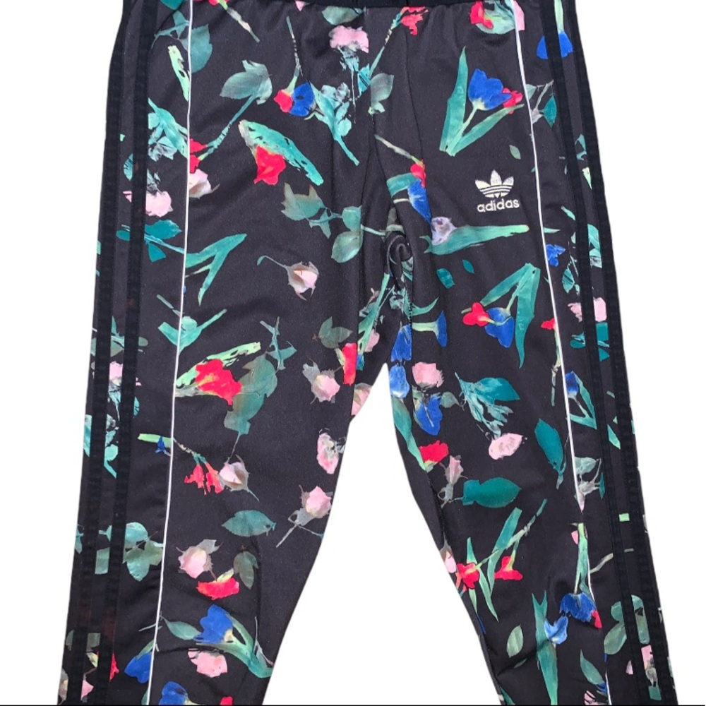 ⭐️ HOST PICK⭐️ Adidas Floral Allover Print Leggings Size Small - Picture 8 of 8